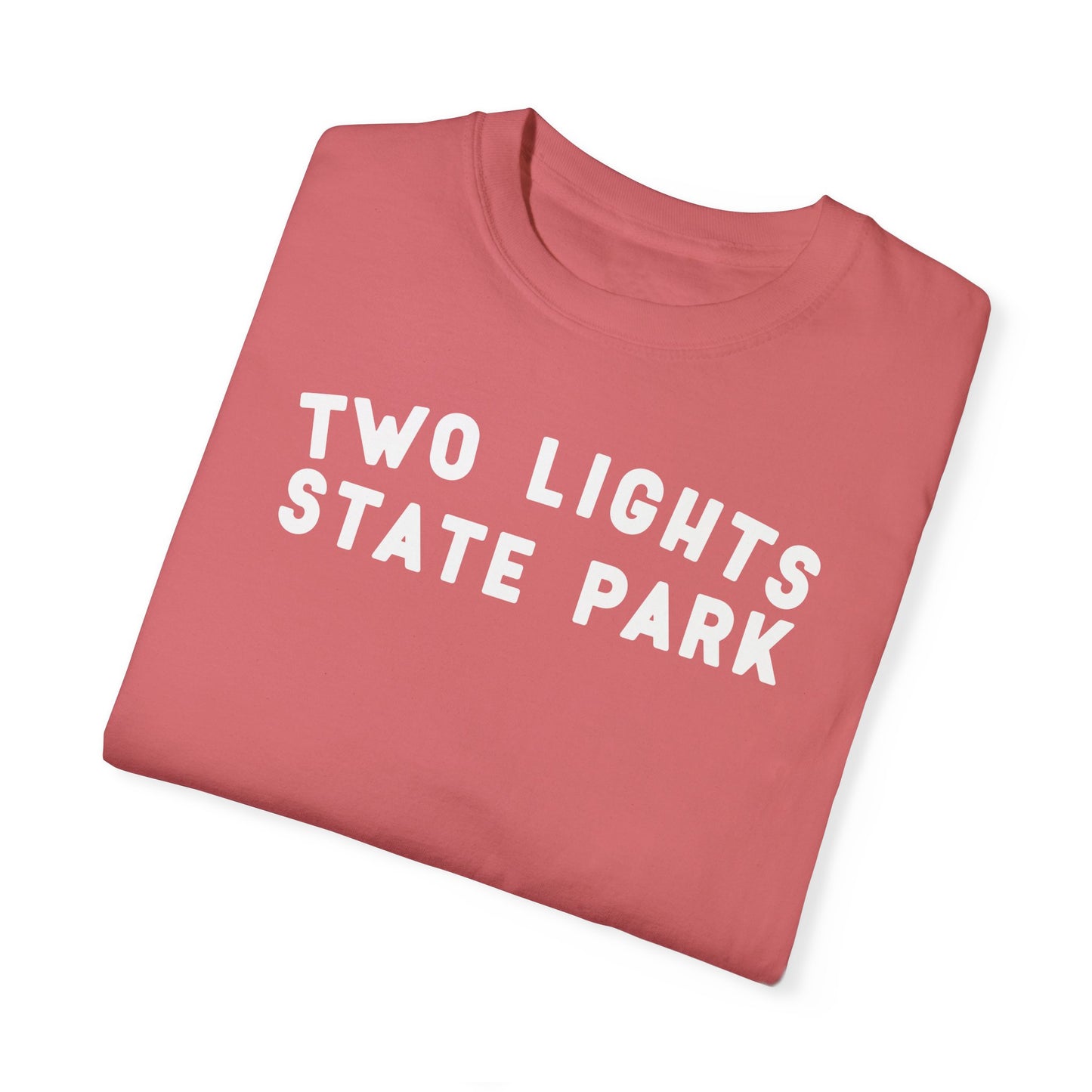 Maine's Best Hidden Spots - TWO LIGHTS - T-shirt